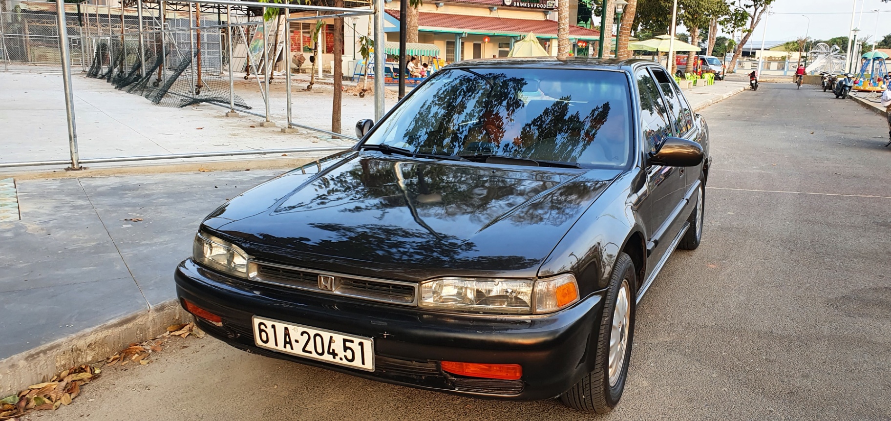 Honda Accord 2.0 MT 1990 - Ngoại thất 3