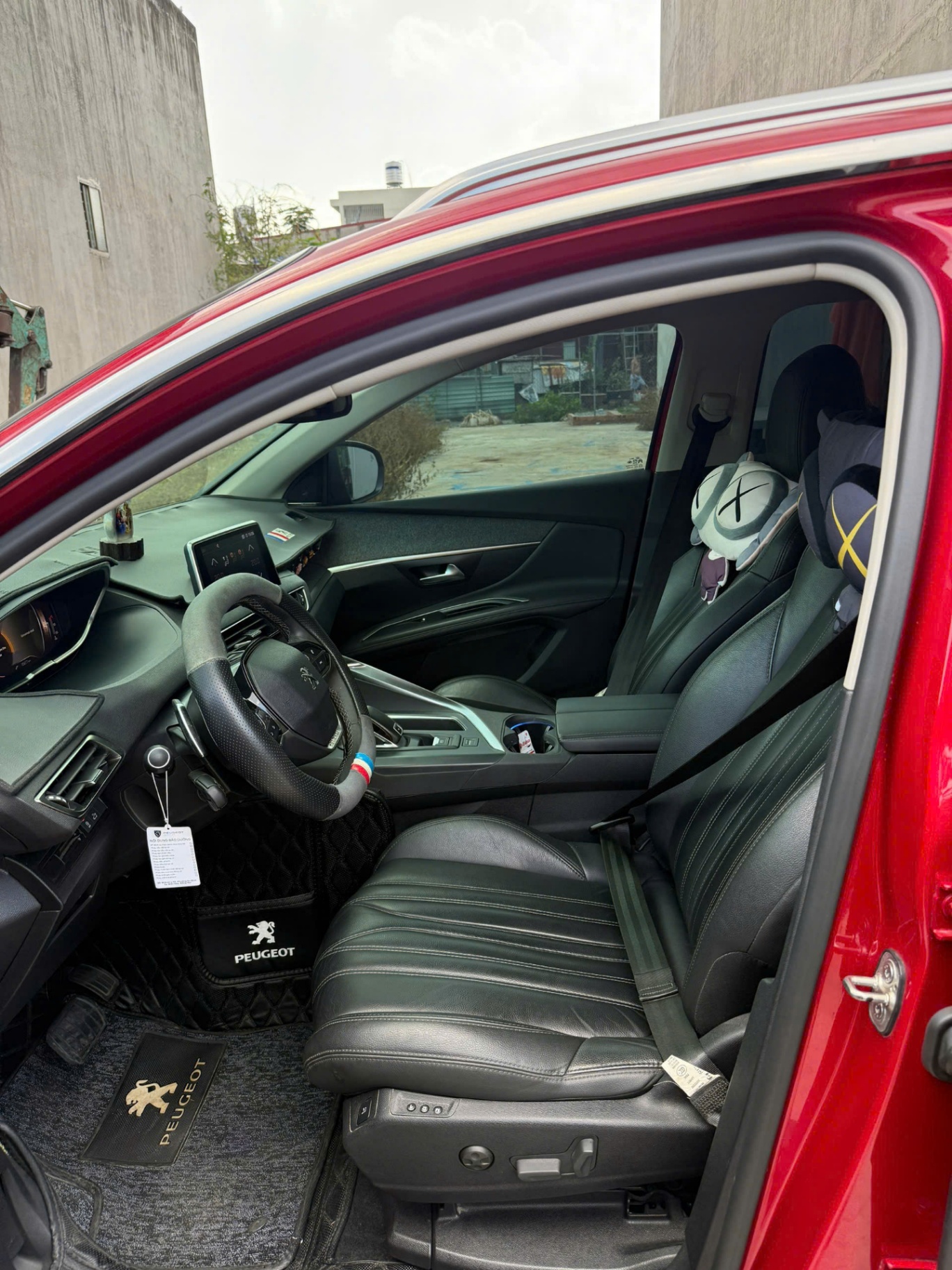 Peugeot 5008 2021 Allure 1.6 AT - Nội thất 7