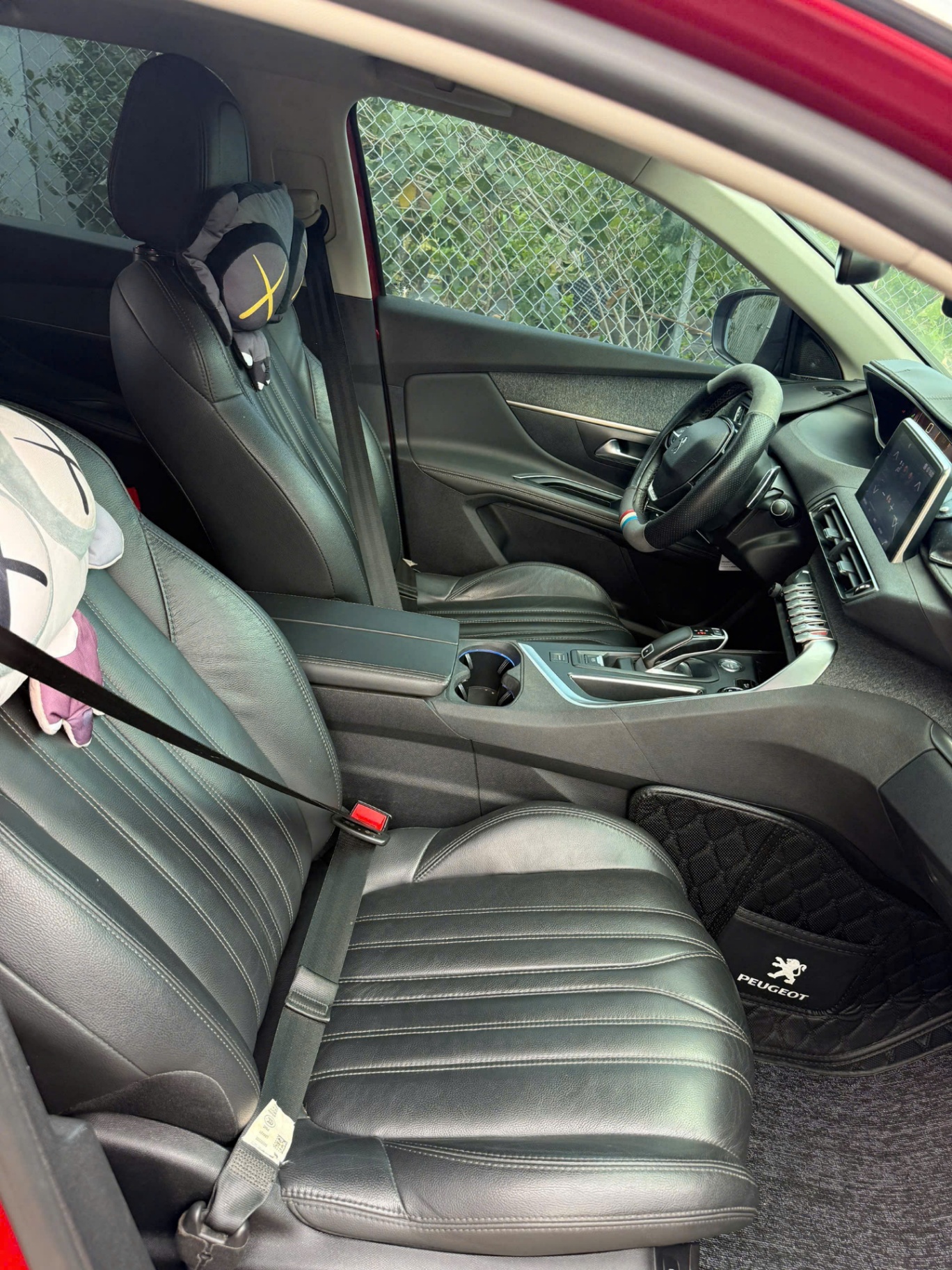 Peugeot 5008 2021 Allure 1.6 AT - Nội thất 2