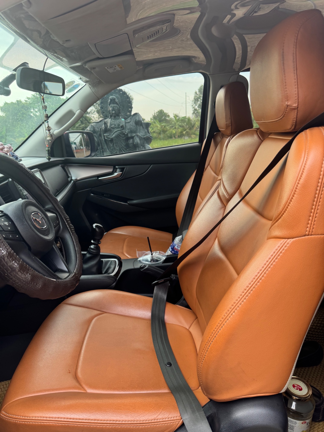 Mazda Bt50 1.9L 4x2 MT 2022 - Nội thất 1