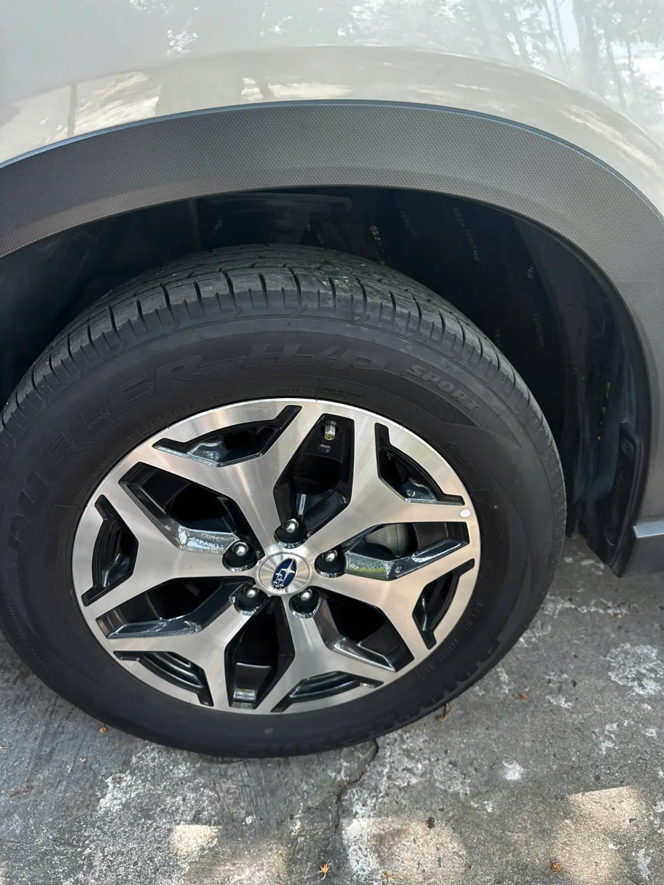 Subaru Forester 2.0i-L 2023 - Ngoại thất 2