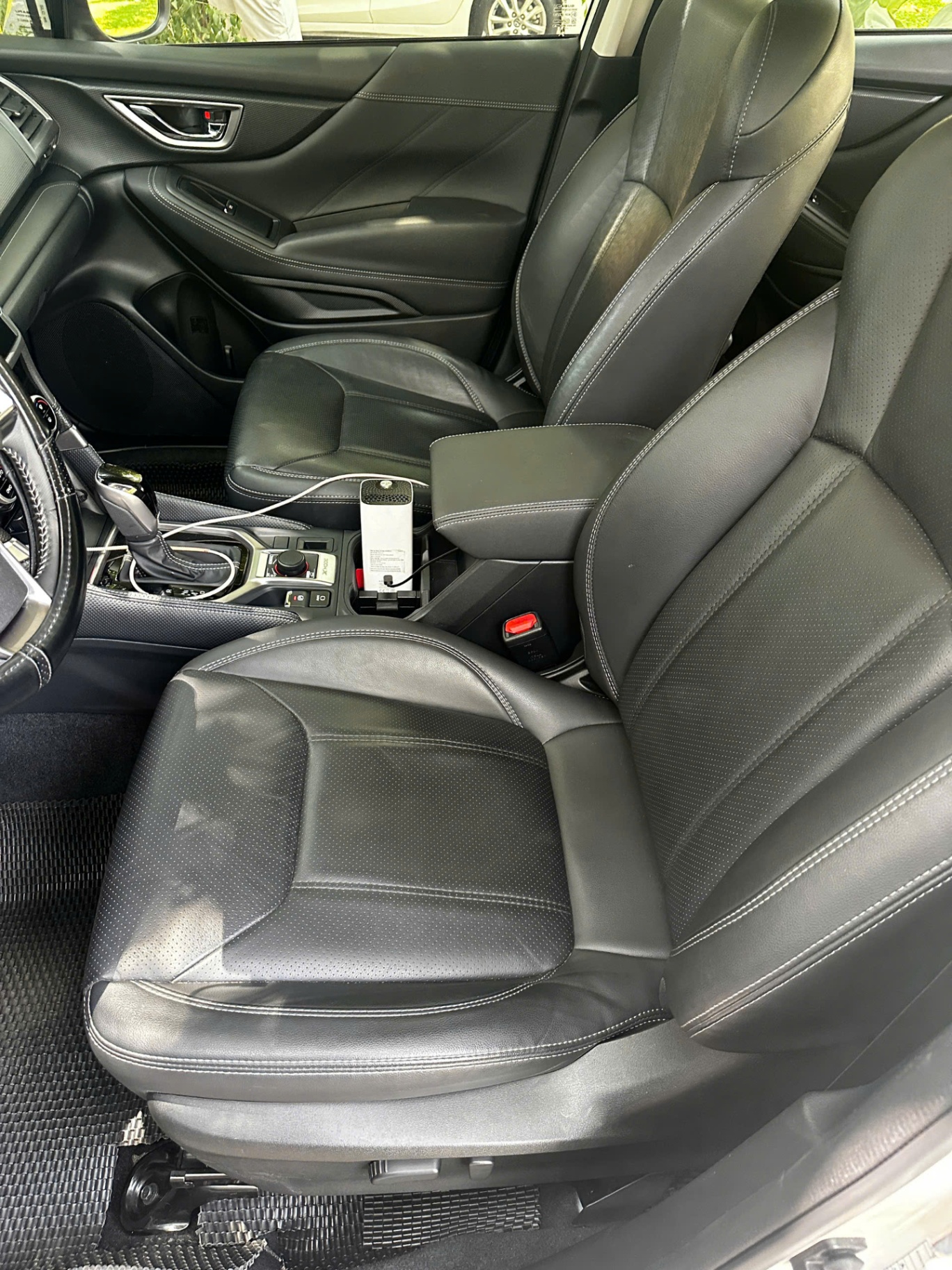 Subaru Forester 2.0i-L 2023 - Nội thất 2