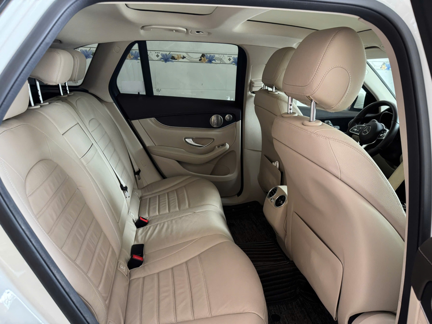 Mercedes Glc 300 4Matic 2021 - Nội thất 3