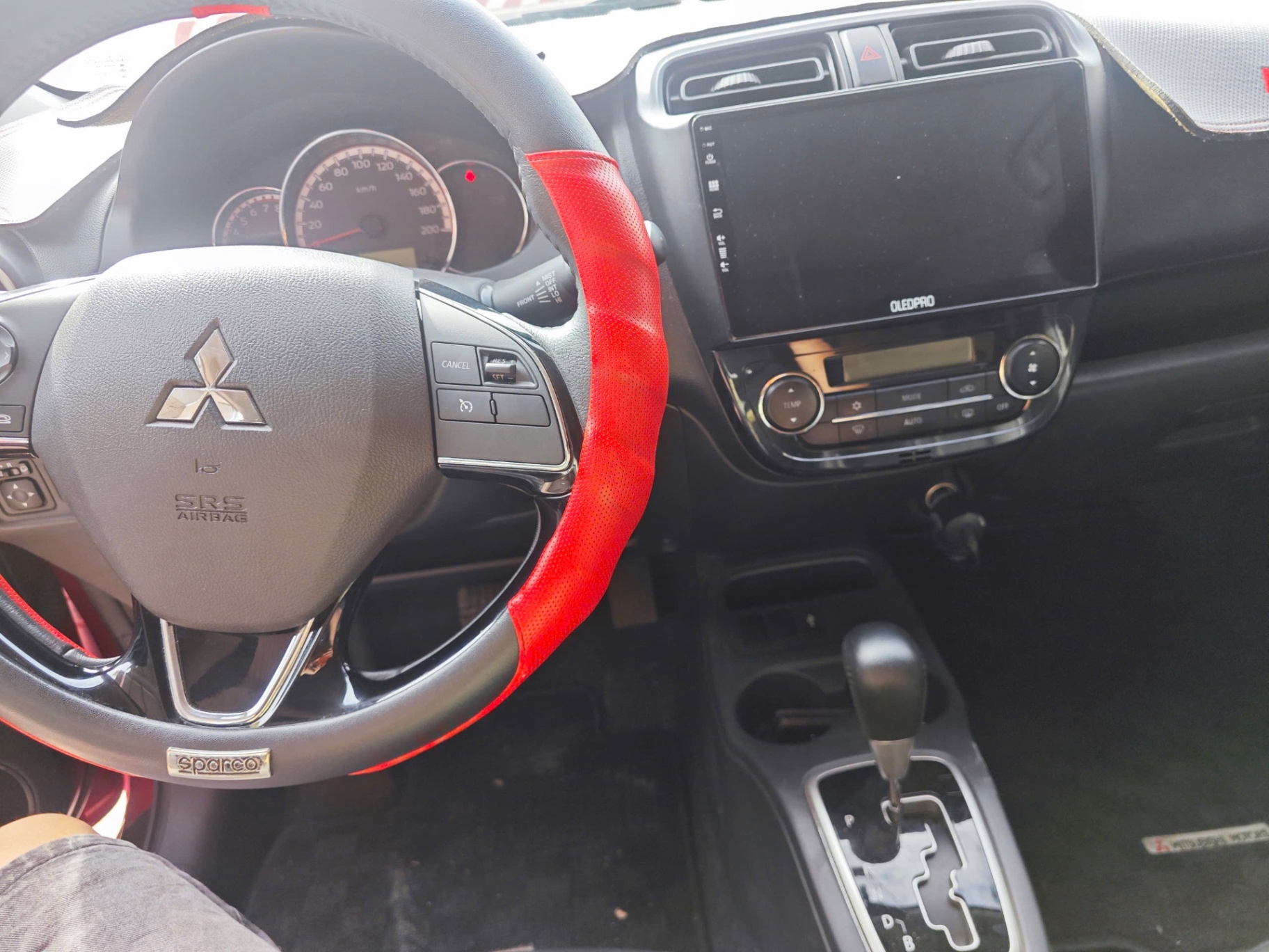 Mitsubishi Attrage 1.2 CVT 2022 - Nội thất 1