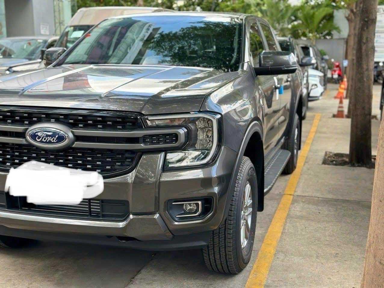 Ford Ranger XLS 2.0L 4x2 AT 2023
