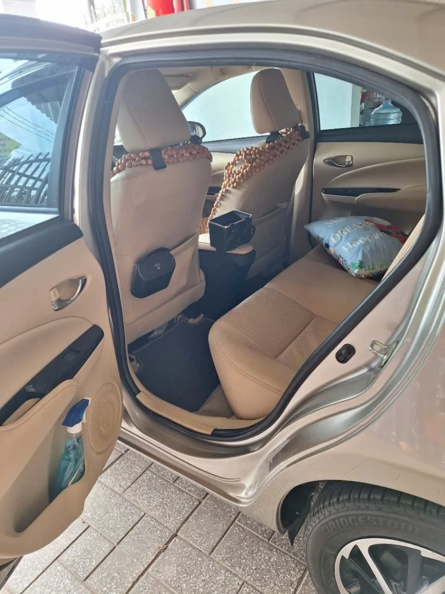 Toyota Vios G 1.5 CVT 2022 - Nội thất 3
