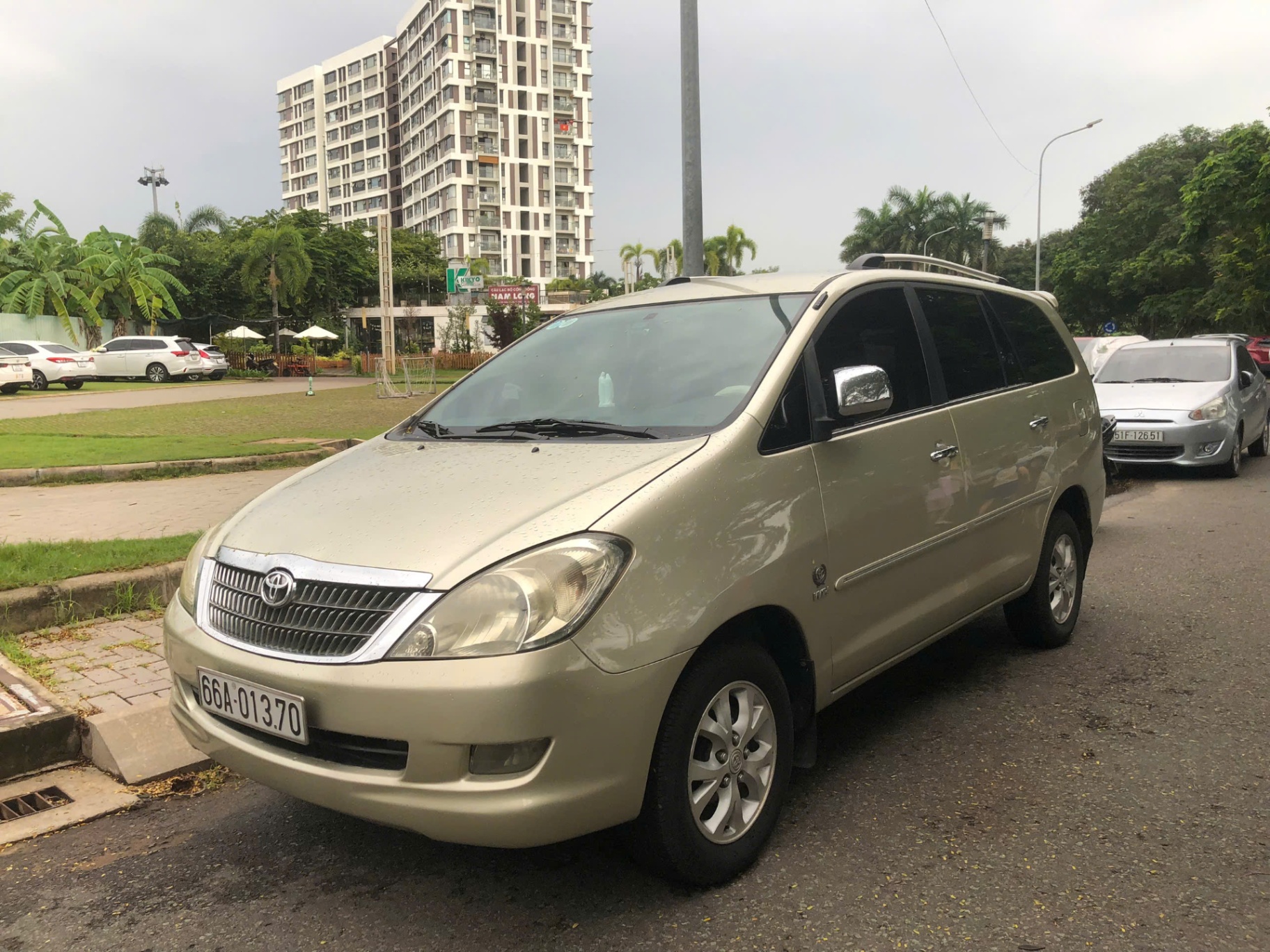 Toyota Innova G 2008