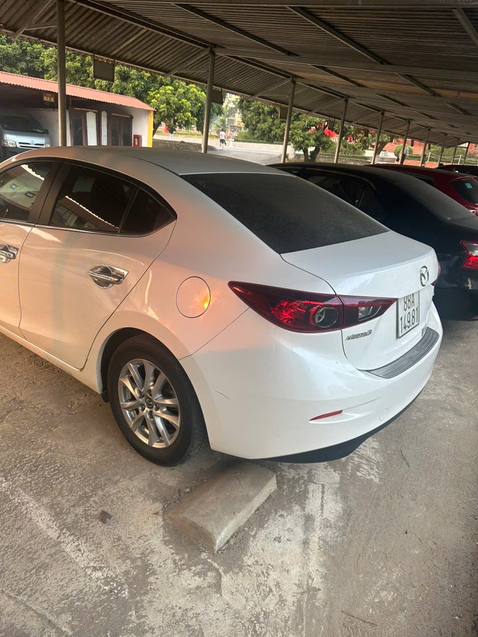 Mazda 3 1.5 AT 2016