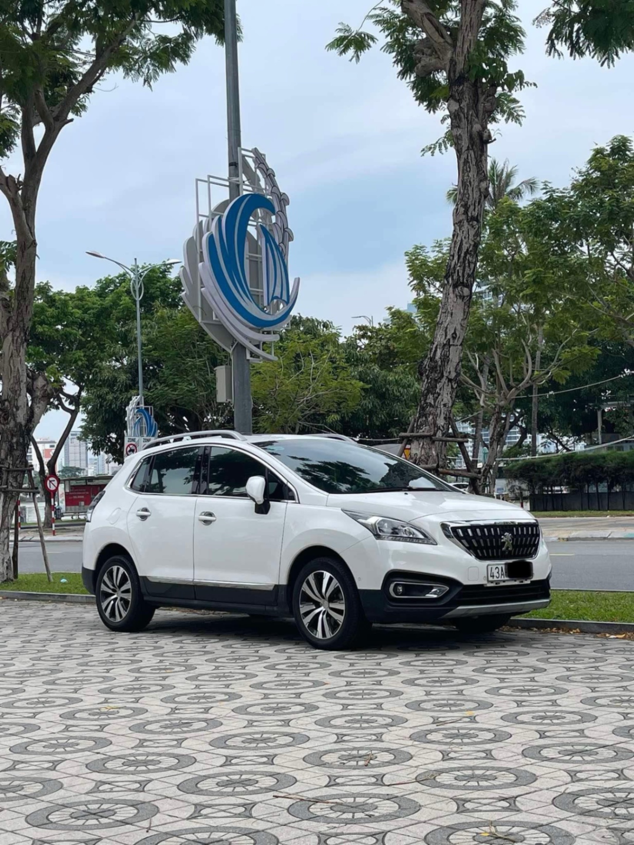 Peugeot 3008 1.6 AT FL 2017