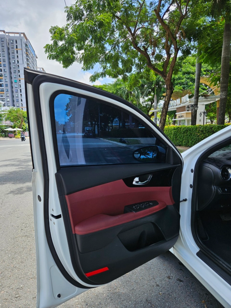 Kia Cerato 2.0 AT Premium 2020 - Nội thất 2