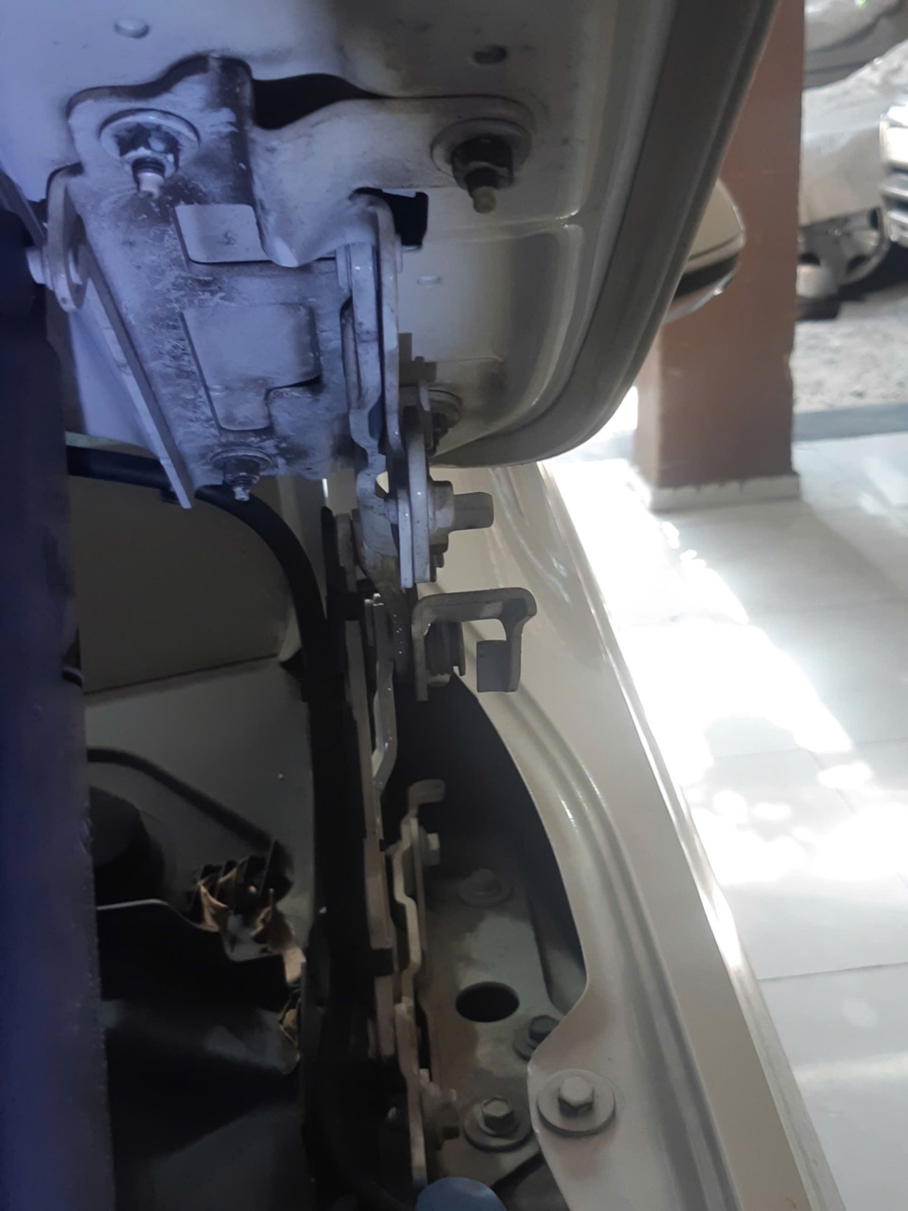 Mercedes S class S450 2022 - Khoang động cơ 2