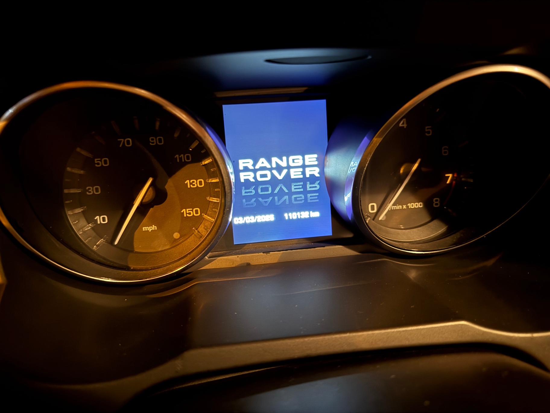 Landrover Range rover evoque  2011 - Nội thất 3