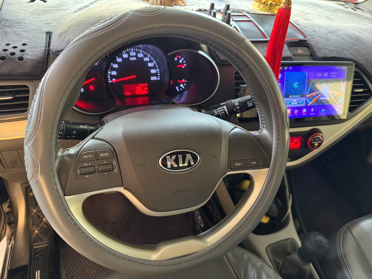 Kia Morning Si MT 2016 - Nội thất 2