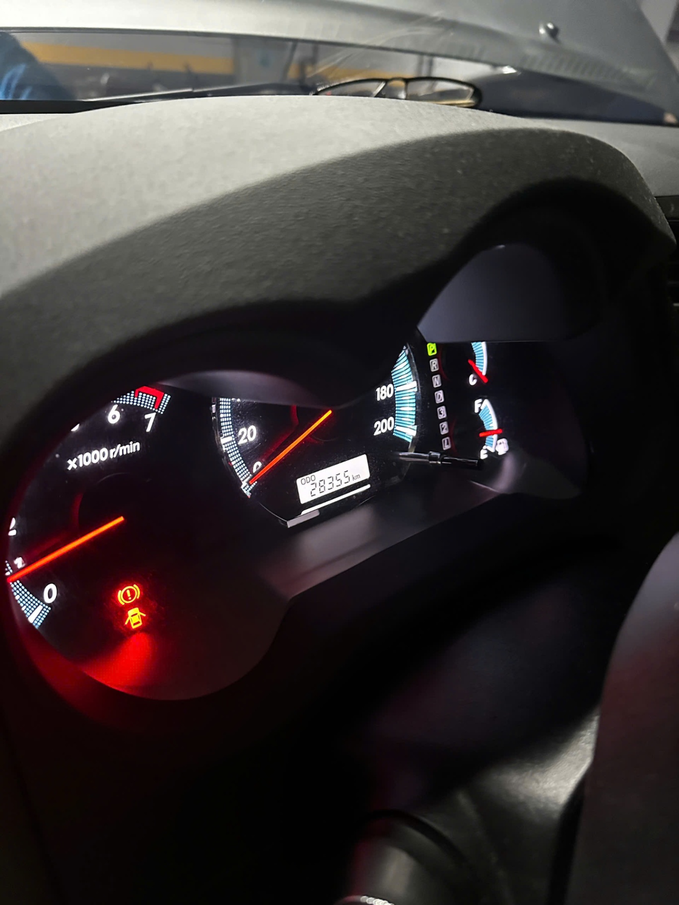 Toyota Fortuner 2.7V 4x2 AT 2015 - Nội thất 1