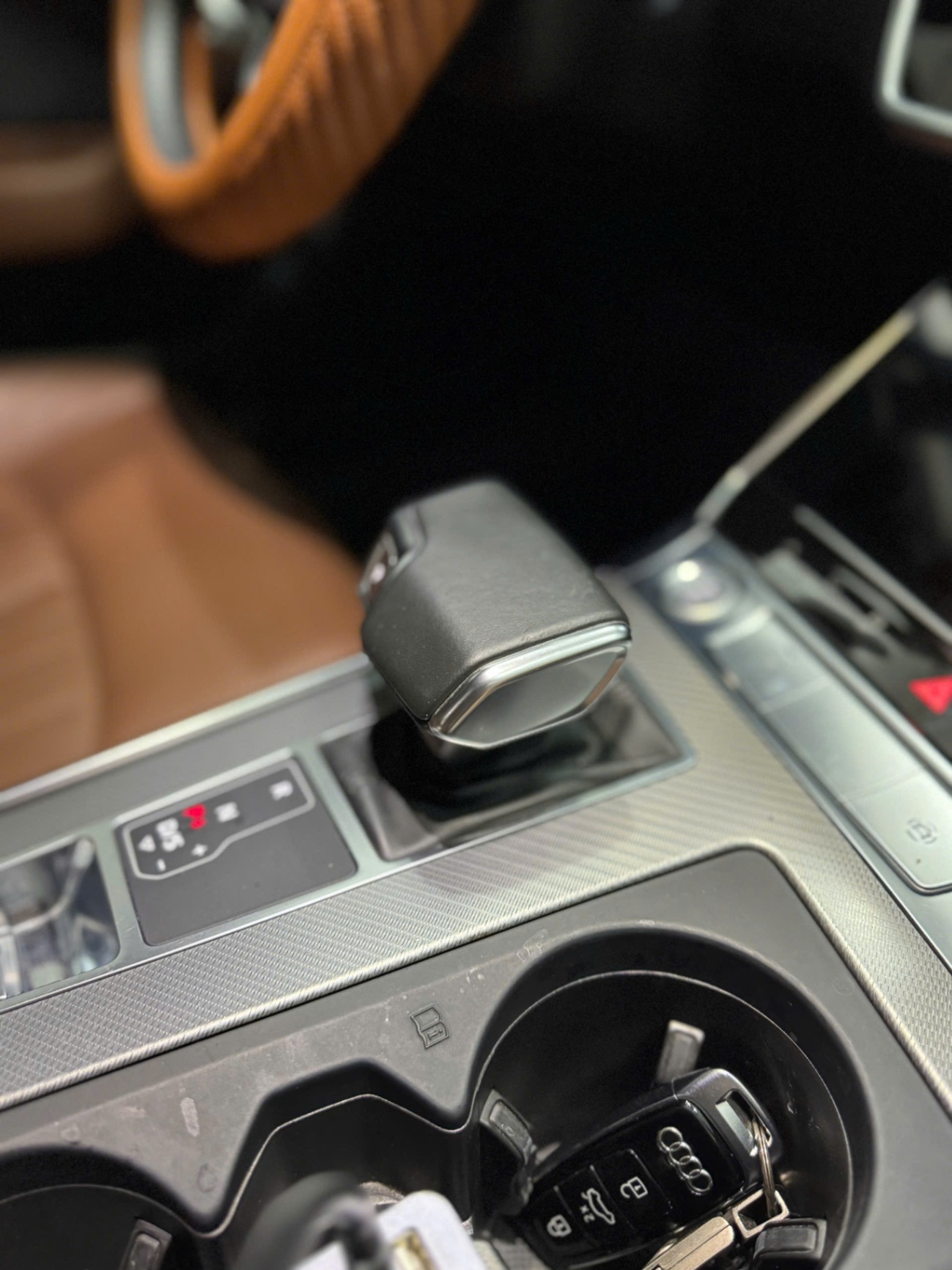 Audi Q8 55 TFSI S-Line Quattro 2021 - Nội thất 1