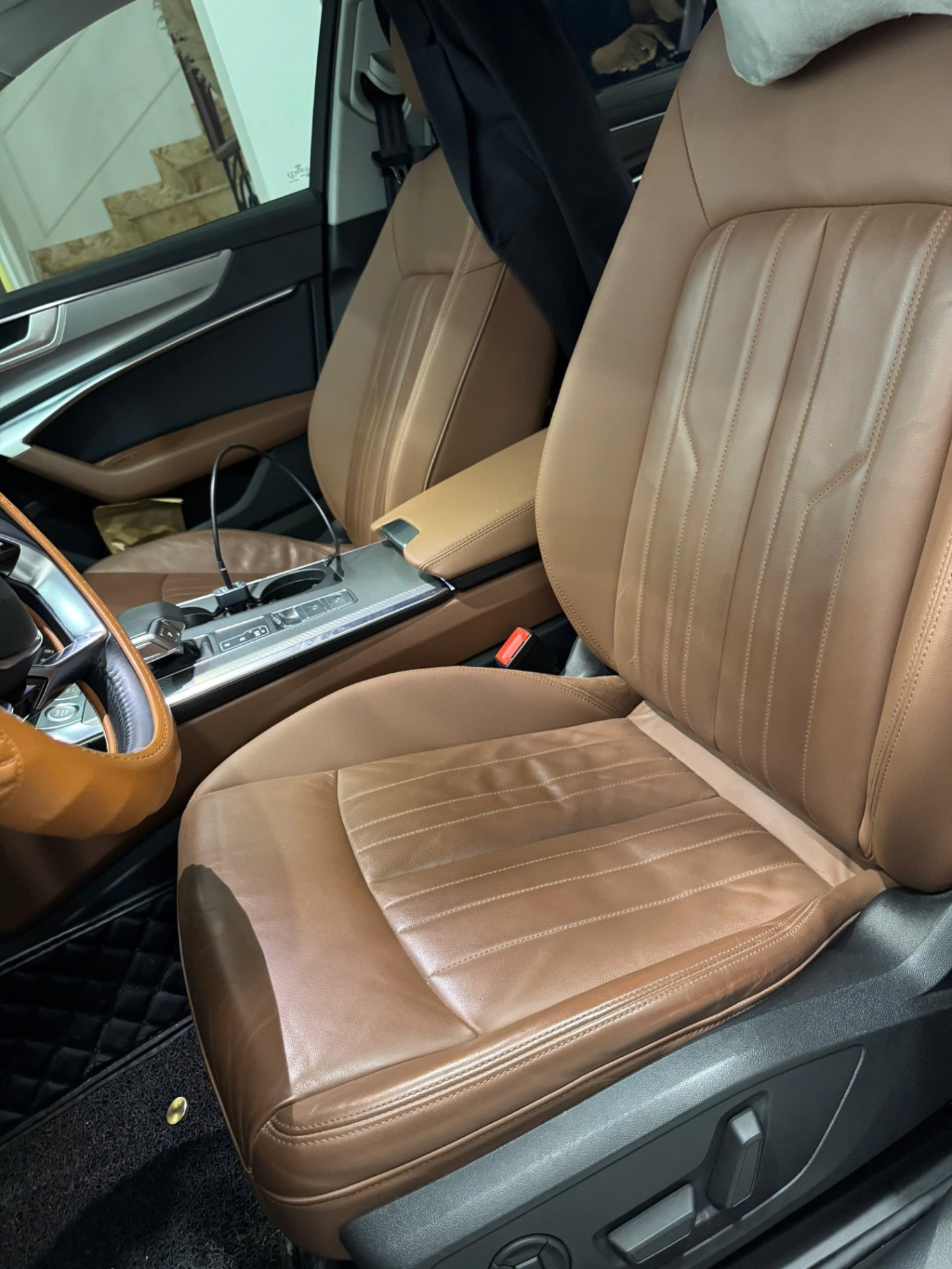 Audi Q8 55 TFSI S-Line Quattro 2021 - Nội thất 4
