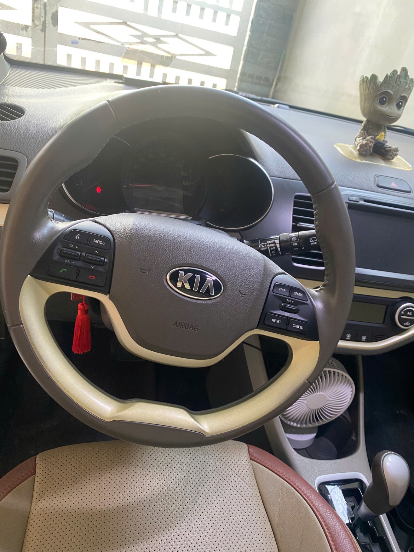 Kia Morning Si AT 2019 - Nội thất 3