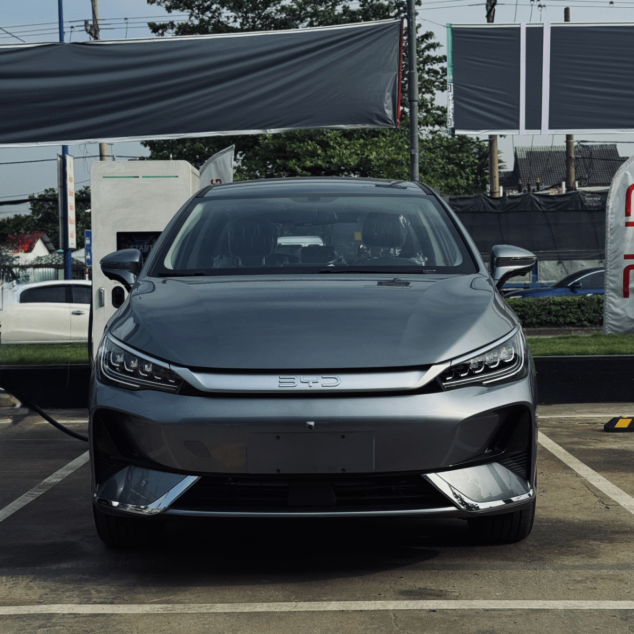 Byd M6 Standard 2025