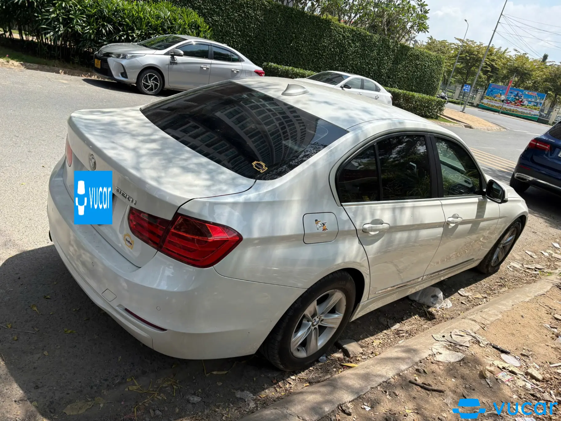 BMW 320 đã tin lời TROLL XE - Ngoại thất 9