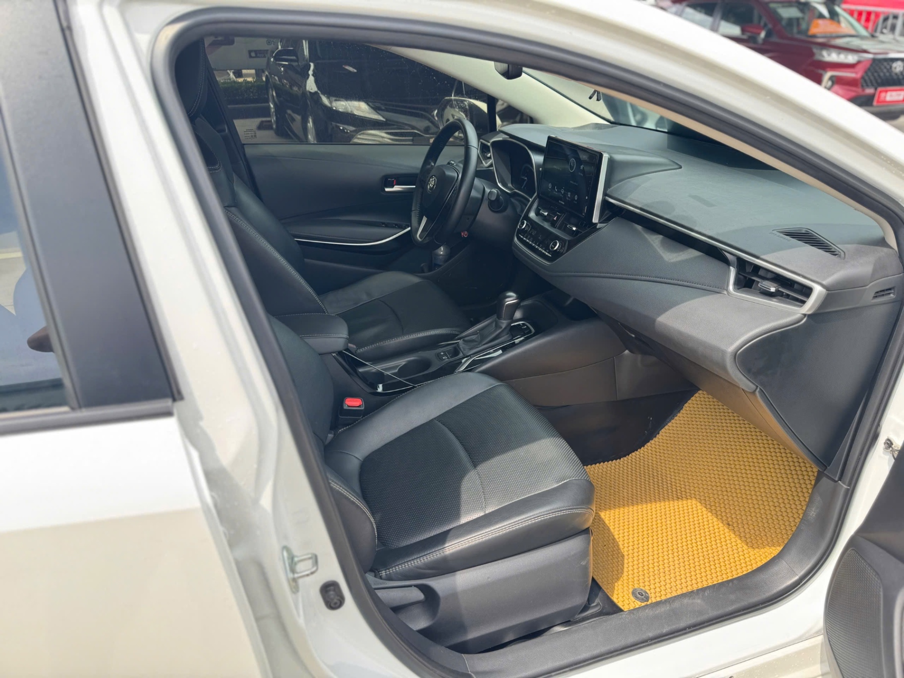 Toyota Corolla altis 1.8V 2022 - Nội thất 2