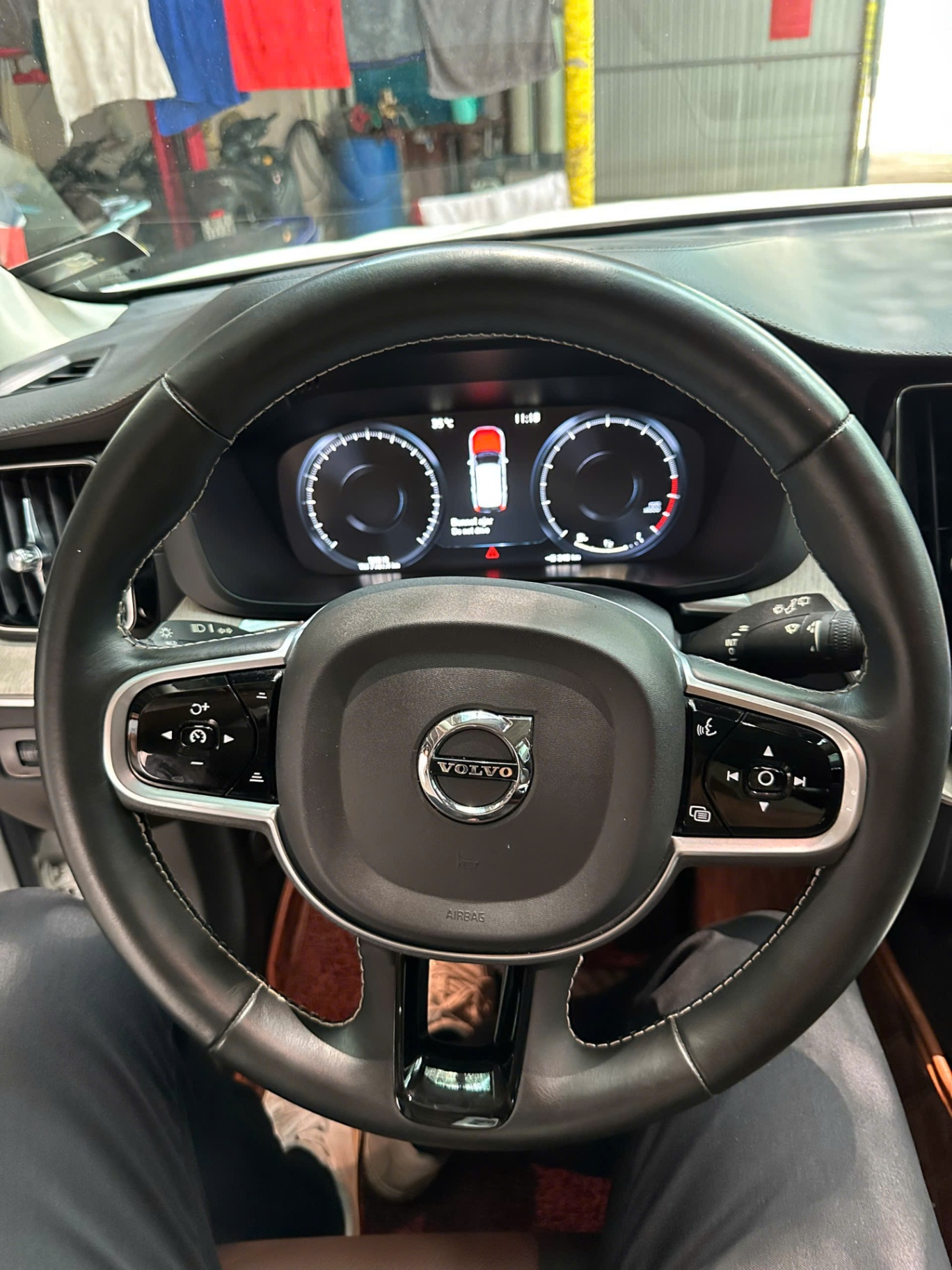 Volvo XC60 Inscription 2019 - Nội thất 9