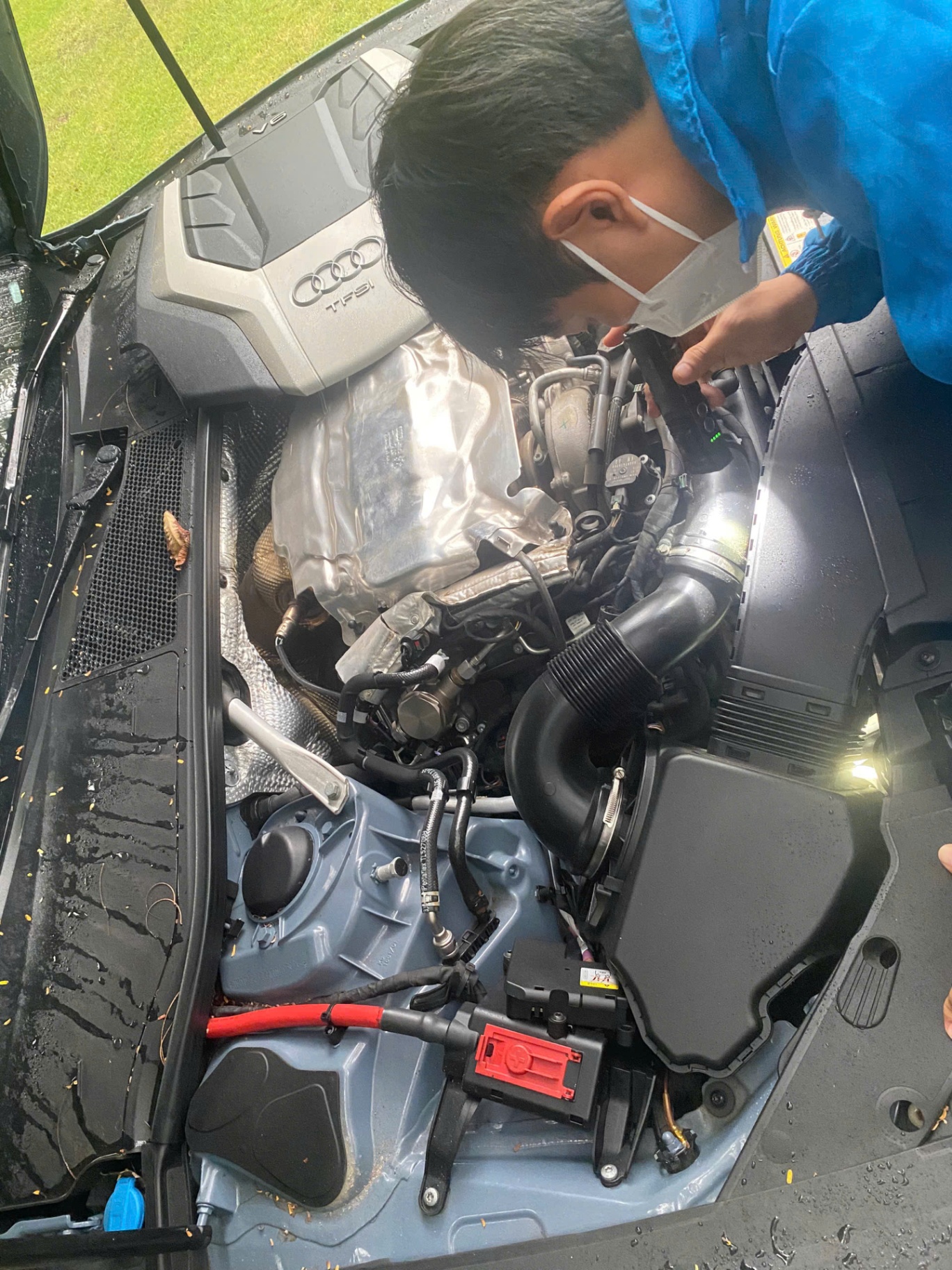 Audi A7 55 TFSI Quattro 2018 Phiên Bản Màu Duy Nhất 1 Chiếc Ở VN - Khoang động cơ 6