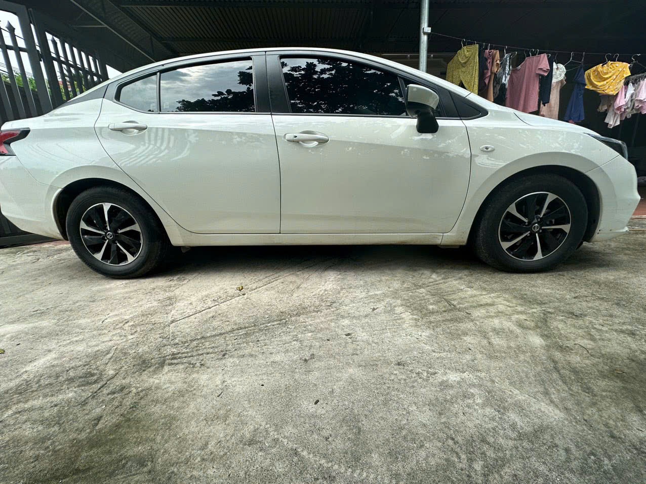 Nissan Almera EL 1.0 CVT 2021