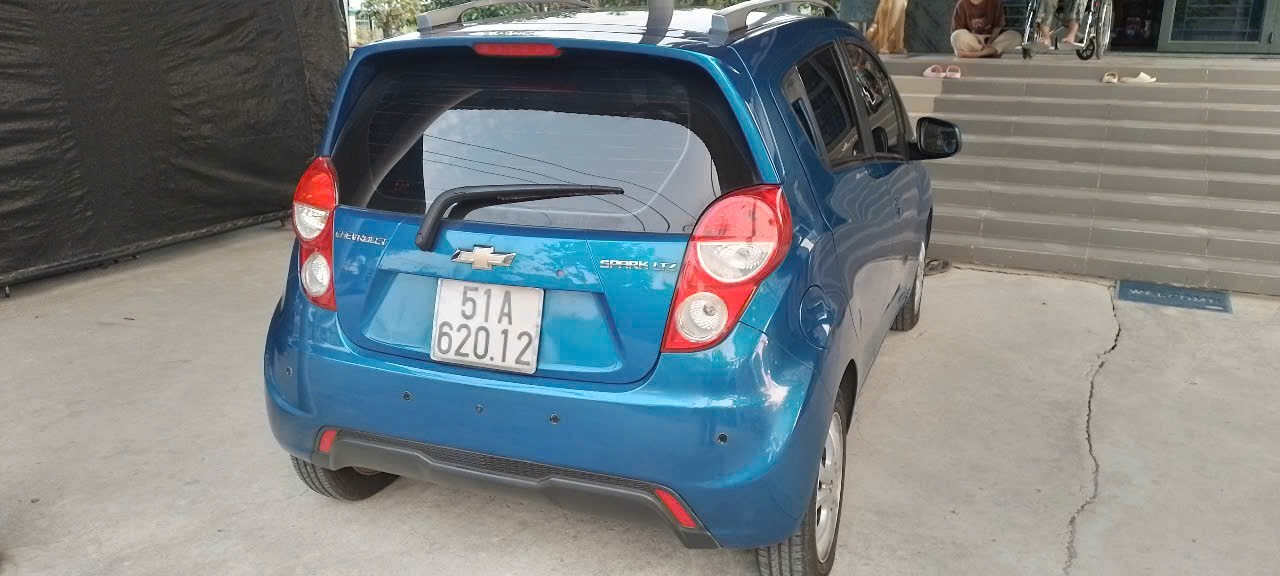Chevrolet Spark LTZ 1.0 AT 2013 - Ngoại thất 2