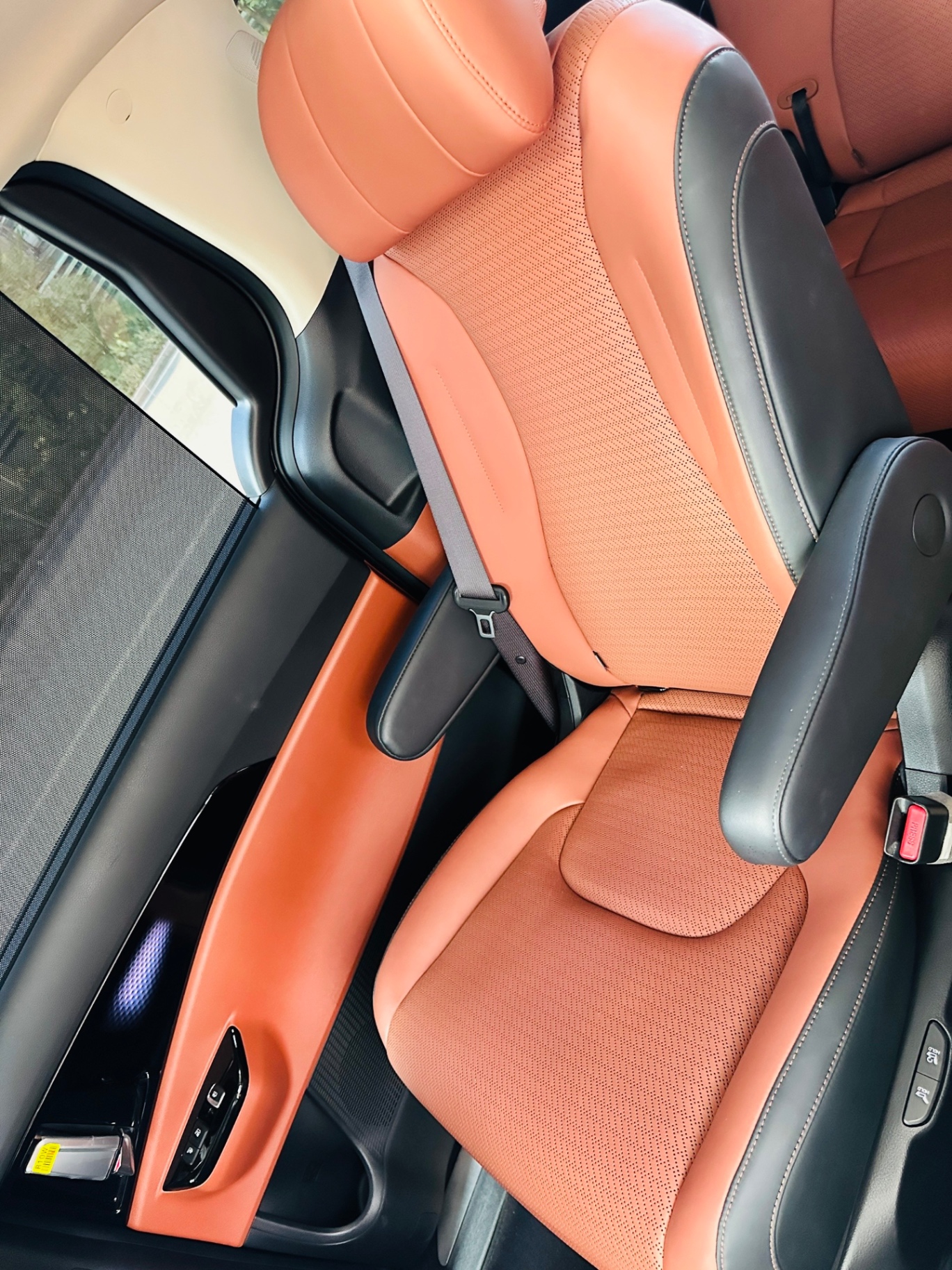 Kia Carnival Signature 2.2D 2022 - Nội thất 2