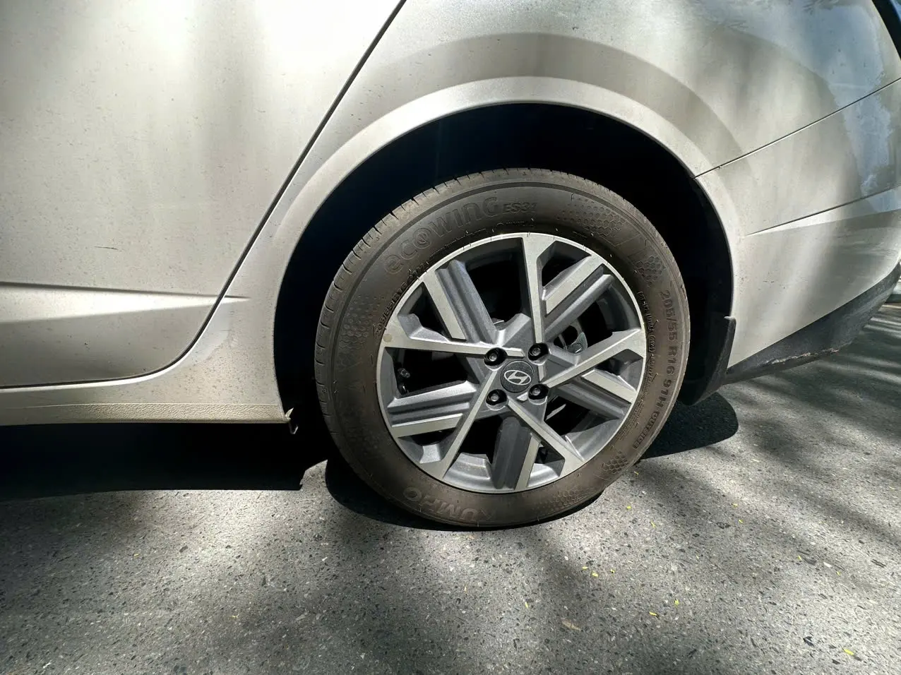 Hyundai Accent Cao cấp 1.5 AT 2024 - Ngoại thất 3