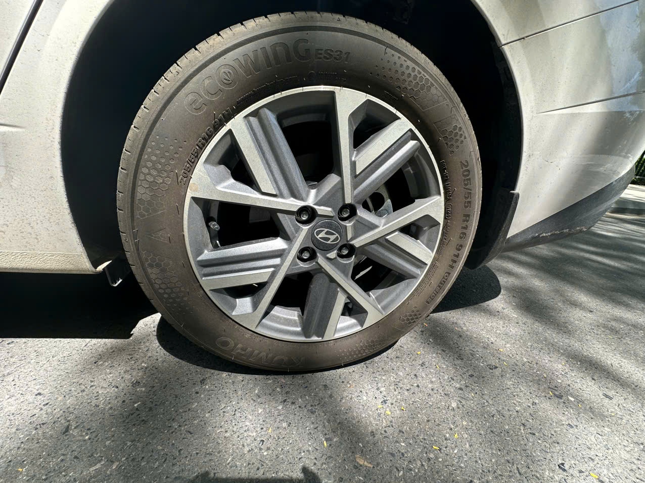 Hyundai Accent Cao cấp 1.5 AT 2024