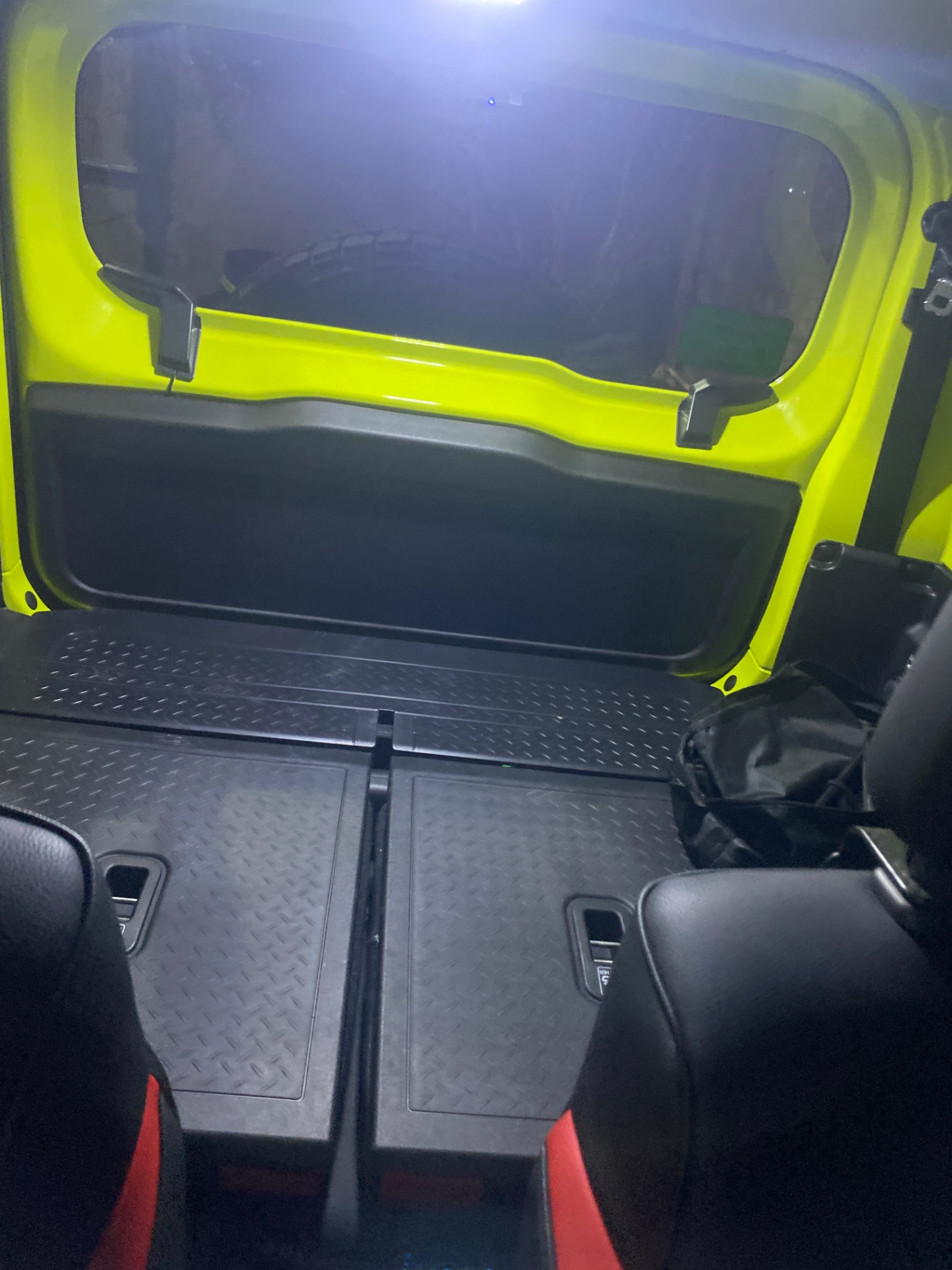 Suzuki Jimny 1.5L 4x4 AT 2024 - Nội thất 5