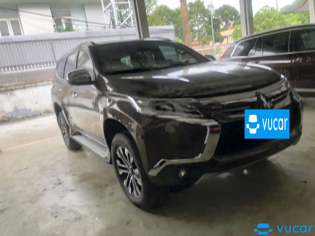 Mitsubishi Pajero sport 3.0G 4x4 AT 2017 - Ngoại thất 1