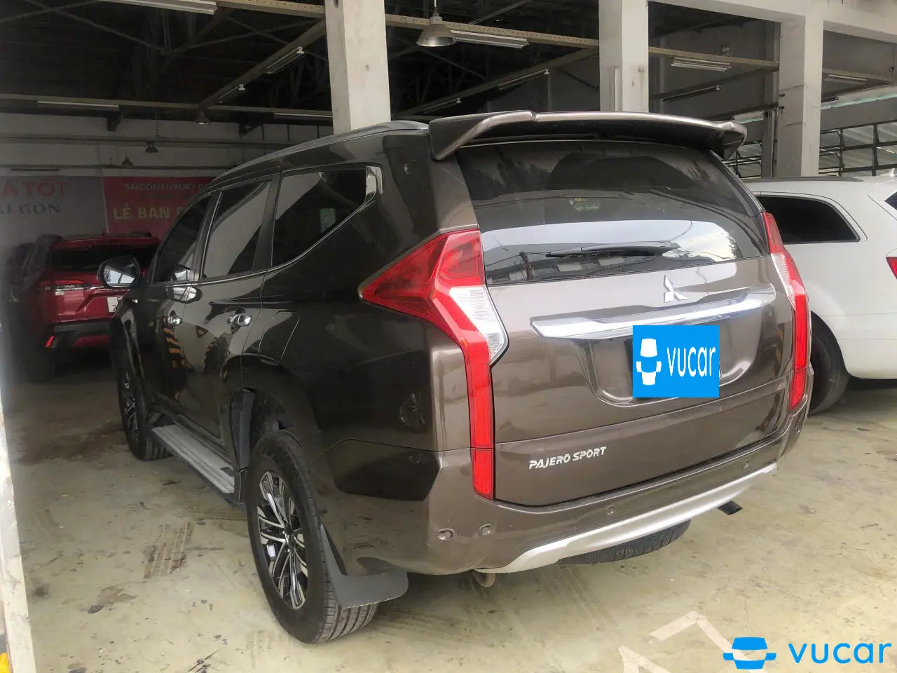 Mitsubishi Pajero sport 3.0G 4x4 AT 2017 - Ngoại thất 2