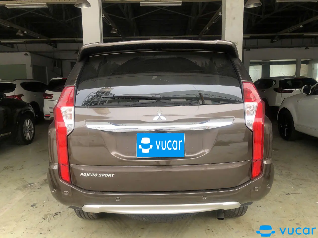 Mitsubishi Pajero sport 3.0G 4x4 AT 2017 - Ngoại thất 3