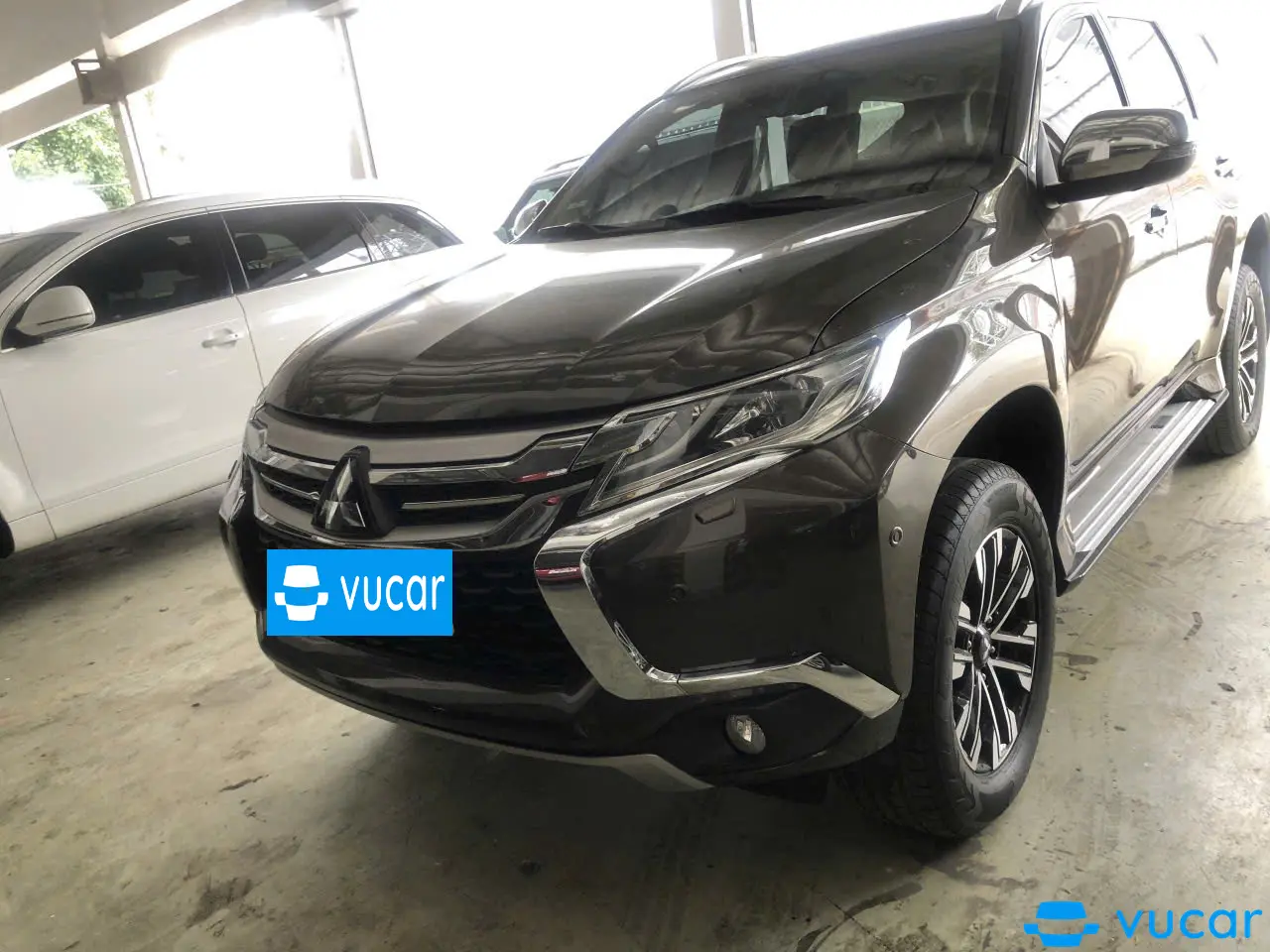 Mitsubishi Pajero sport 3.0G 4x4 AT 2017 - Ngoại thất 5