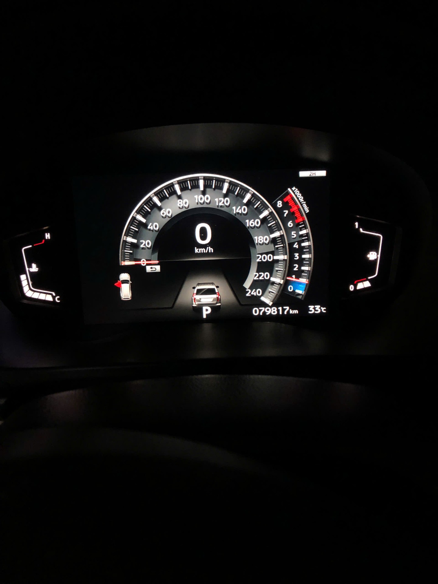 Mitsubishi Pajero sport 3.0G 4x4 AT 2017 - Nội thất 8
