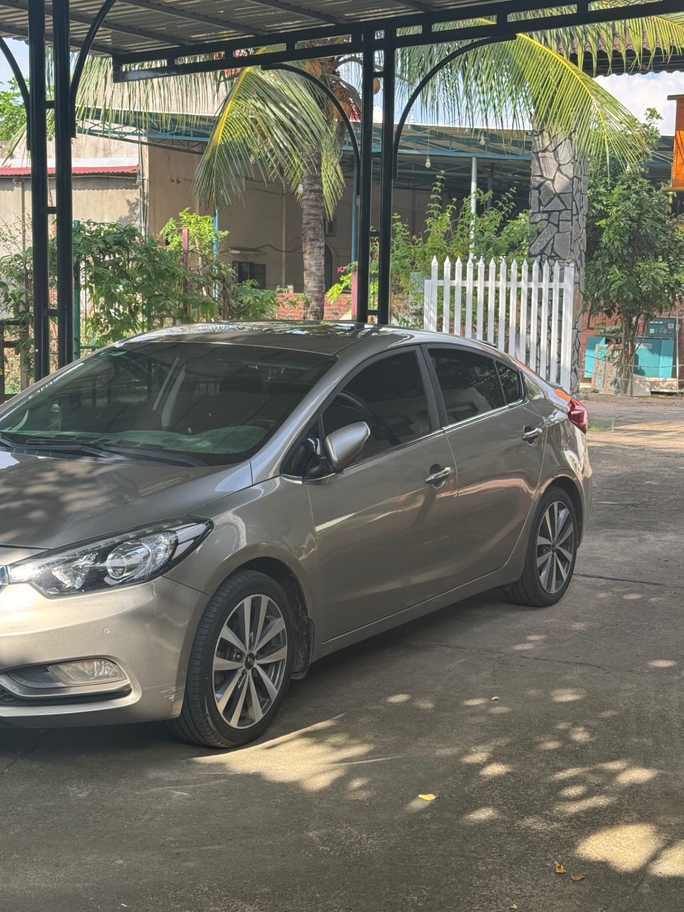 Kia K3 2.0 AT 2015 - Ngoại thất 2