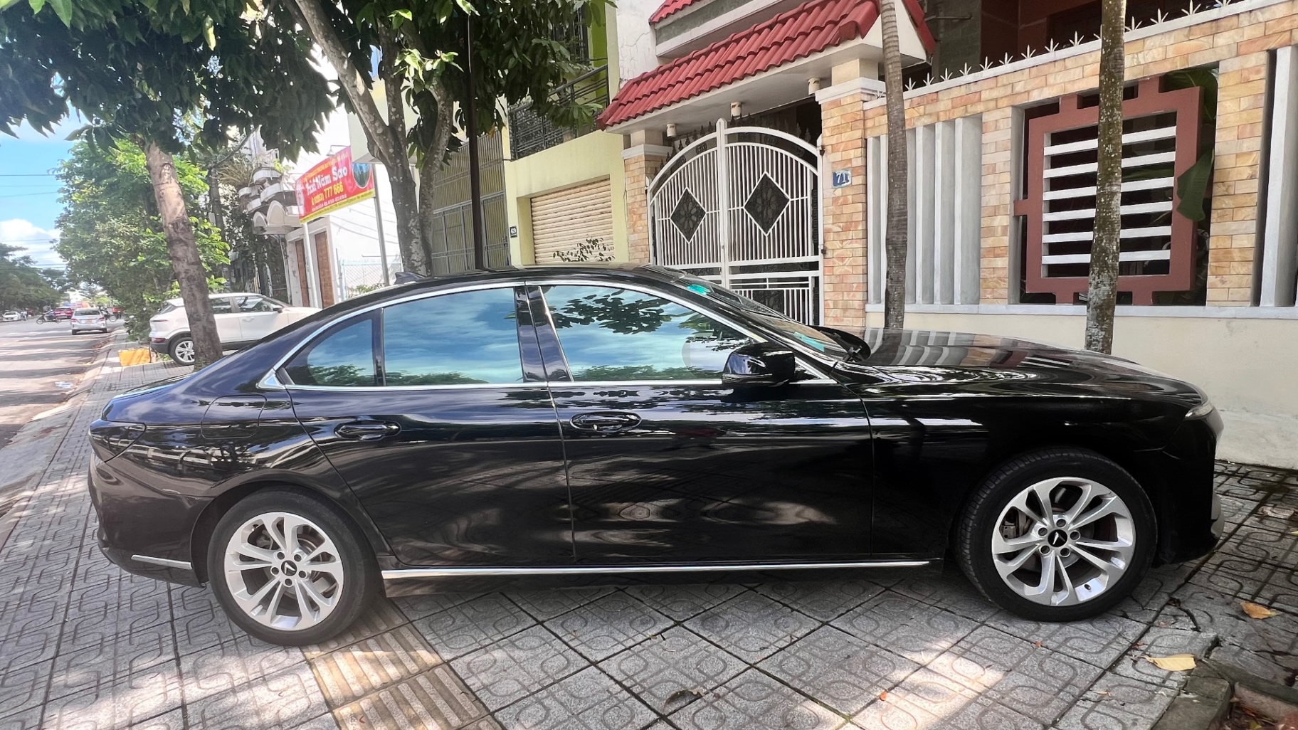 Vinfast Lux a 2.0 2.0 AT 2019