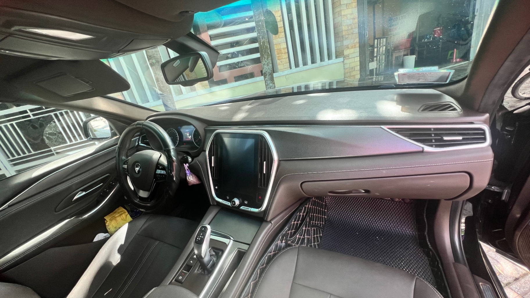 Vinfast Lux a 2.0 2.0 AT 2019 - Ngoại thất 2