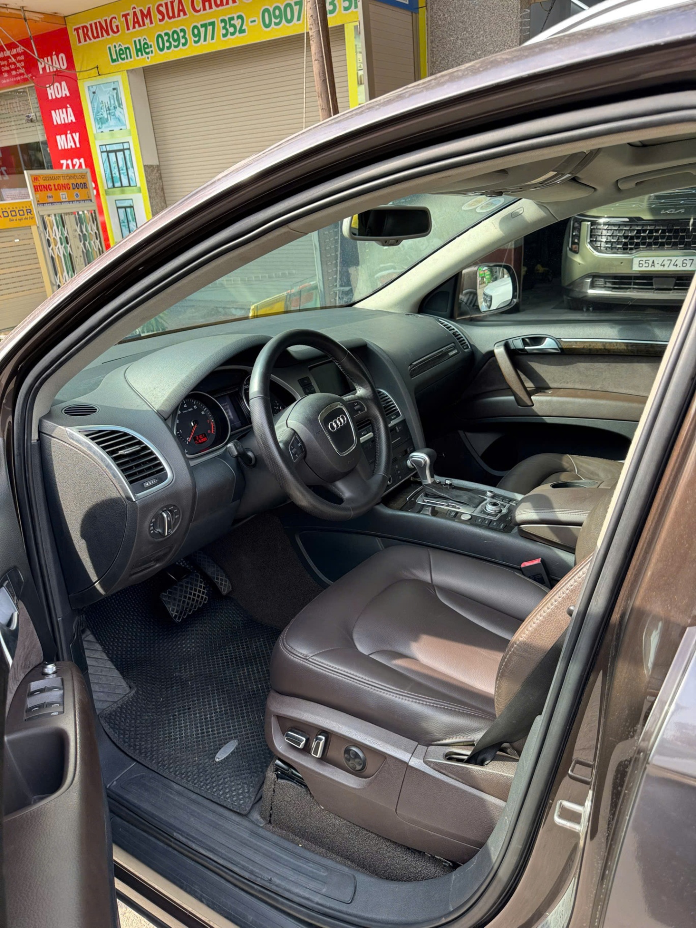 Audi Q7 3.6 AT 2010 - Nội thất 2
