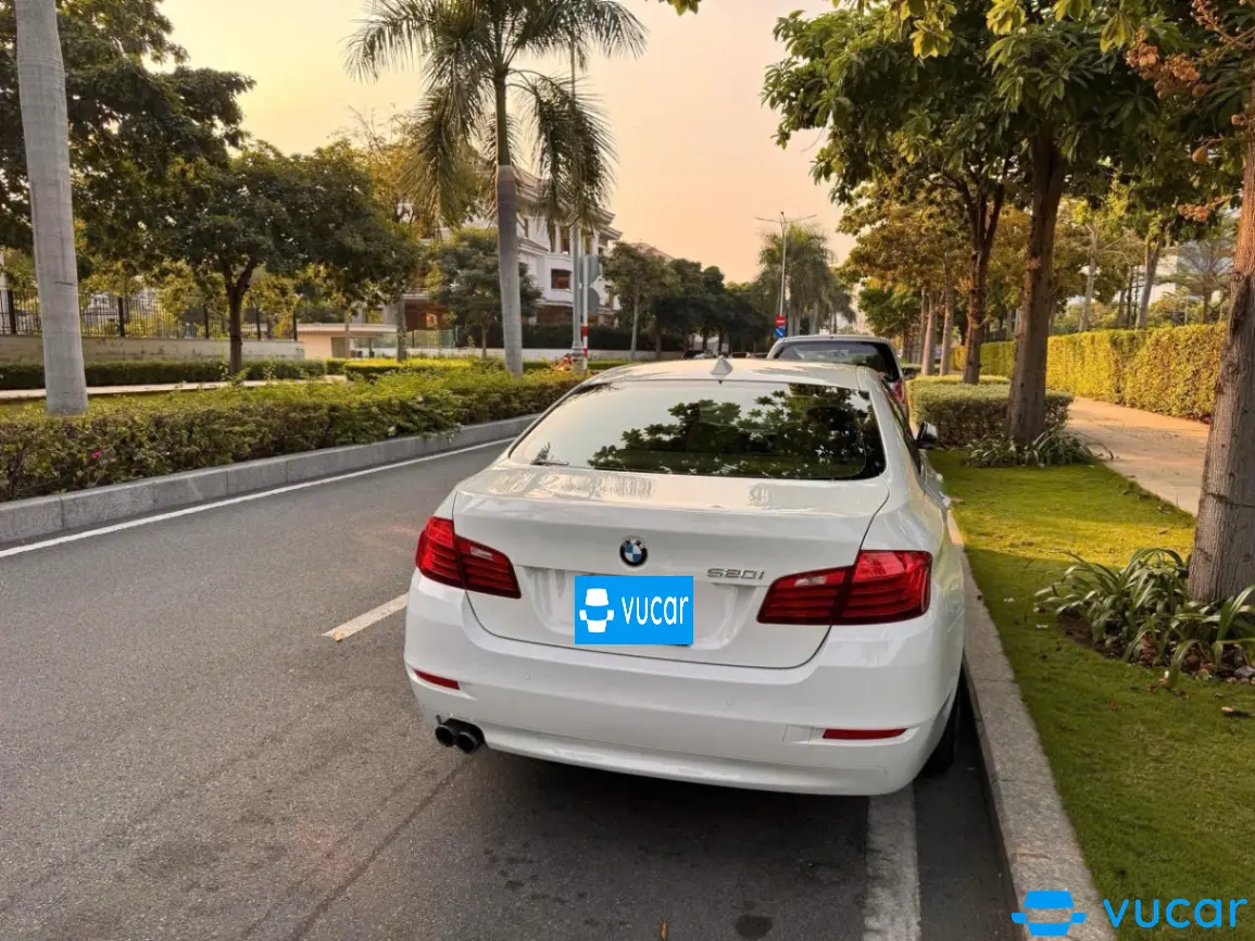 BMW 5 series 520i 2016 - Ngoại thất 7