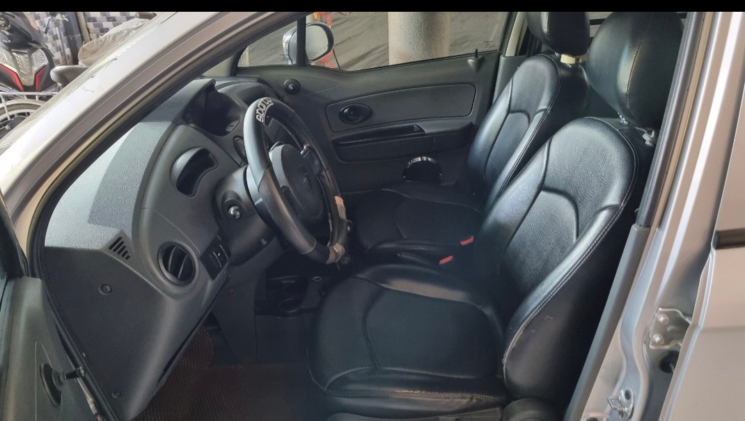 Chevrolet Spark Van 0.8 MT 2011 - Nội thất 2