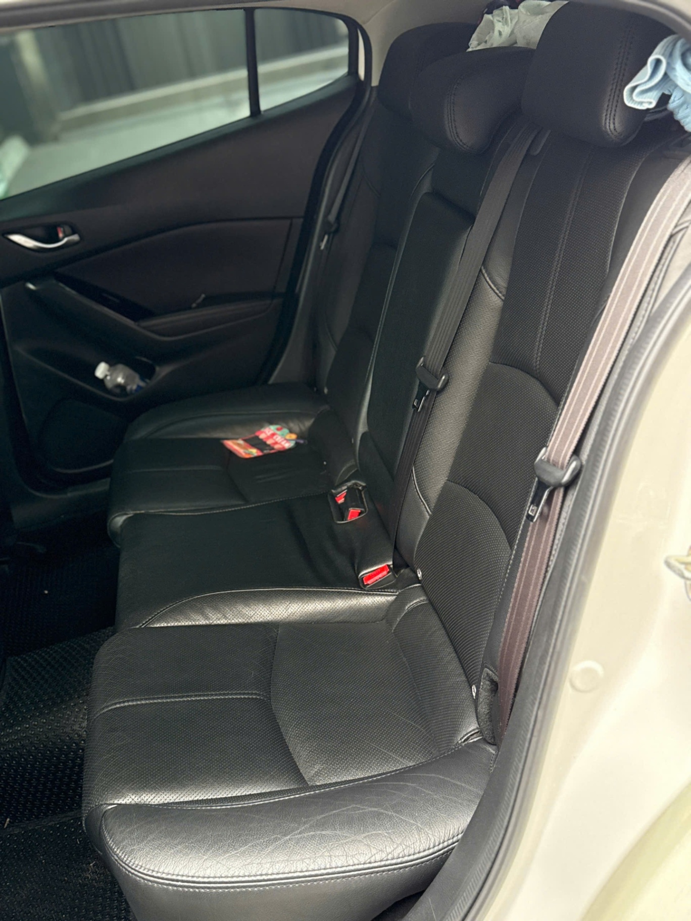 Mazda 3 1.5 AT 2017 - Nội thất 4
