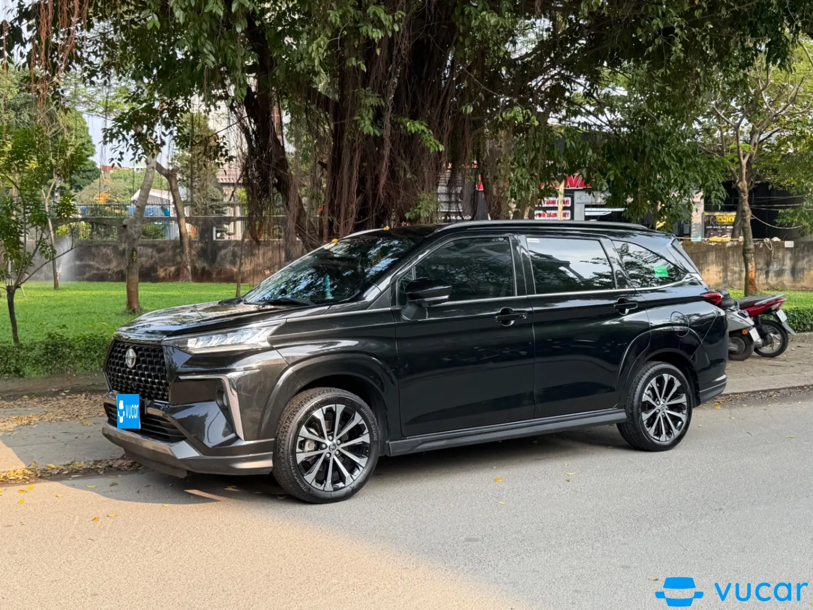 Toyota Veloz Cross Top 1.5 CVT 2022 - Ngoại thất 4