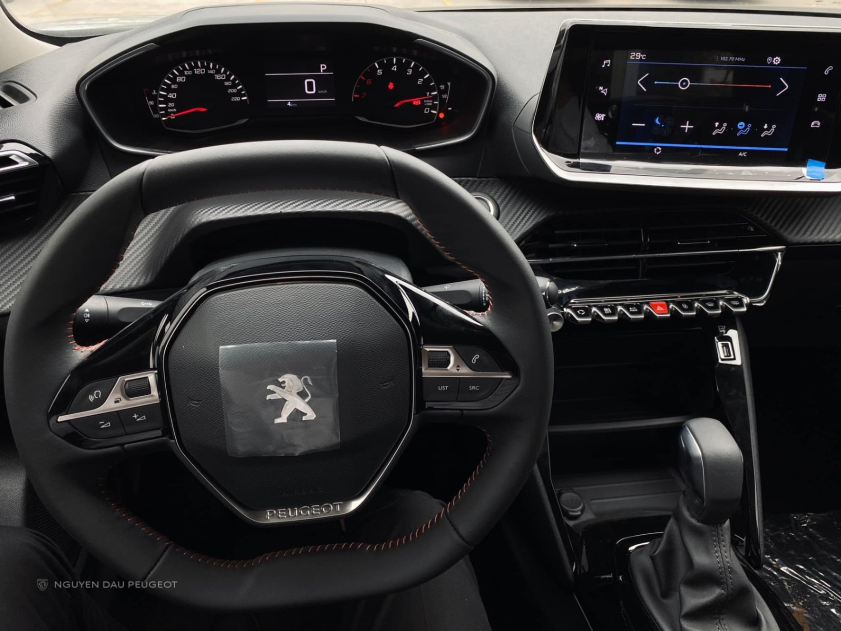 Peugeot 2008 Active 1.2 AT 2024 - Nội thất 2