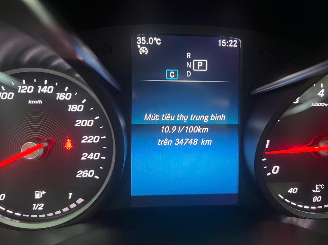 Mercedes C class C180 2020 - Nội thất 5