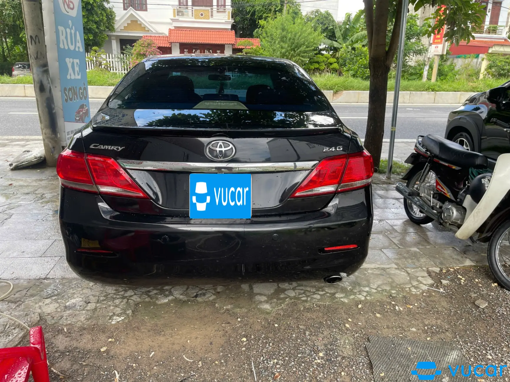 Toyota Camry 2.4G 2010 - Ngoại thất 3