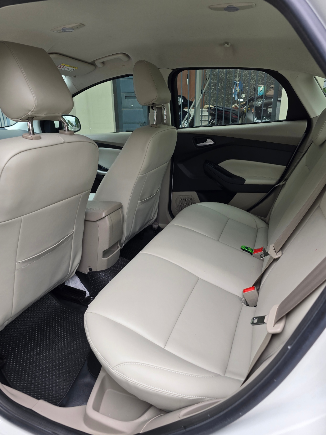 Ford Focus Trend 1.5L 2018 - Nội thất 2