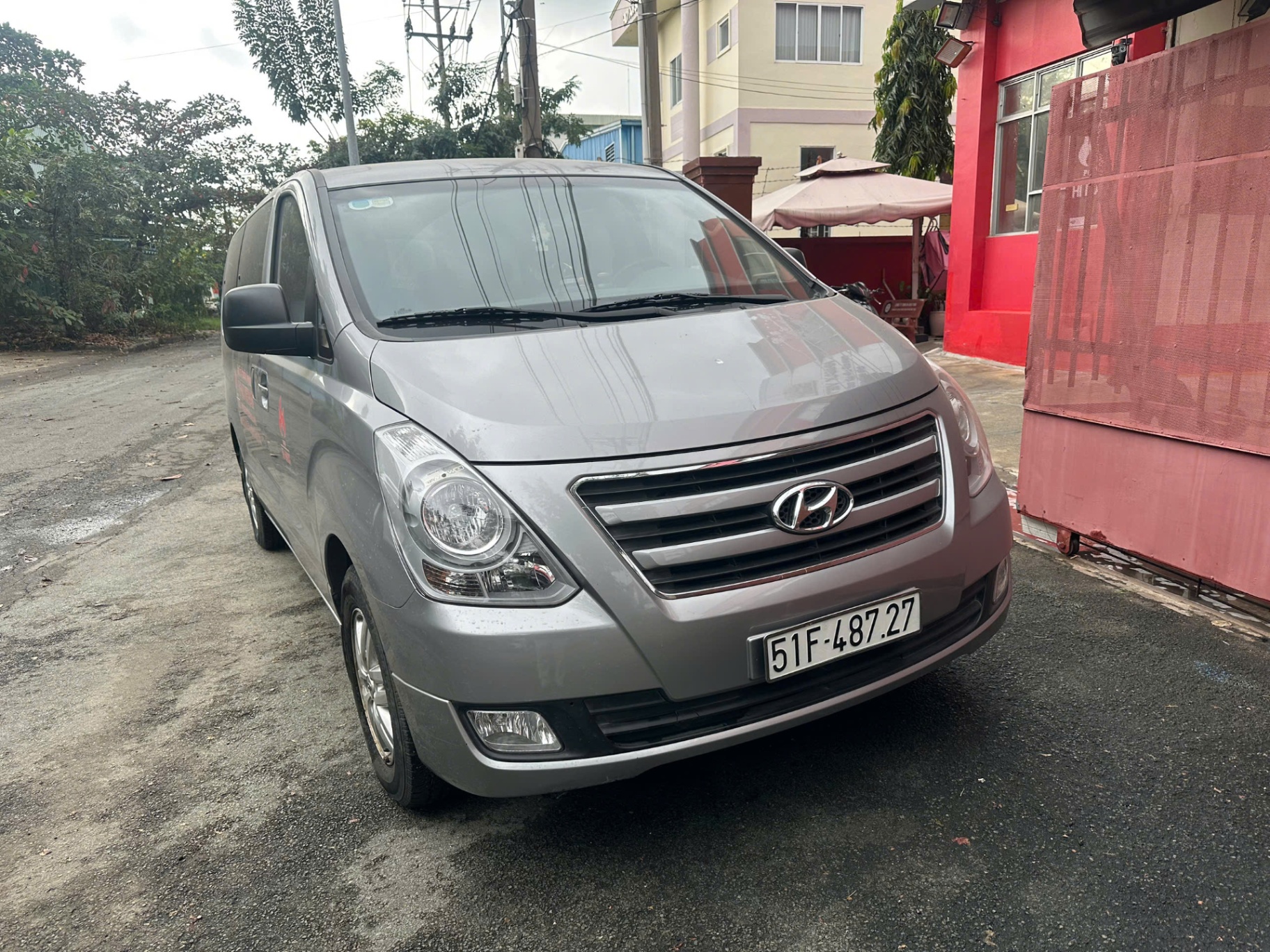 Hyundai Grand starex 2.5 MT 2017 - Ngoại thất 3
